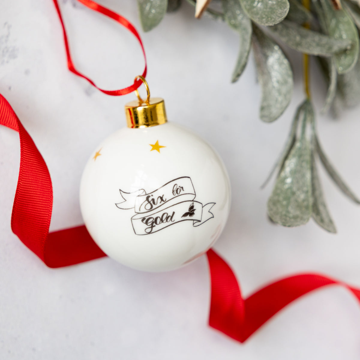 rear view of the magpie bauble by powder butterfly